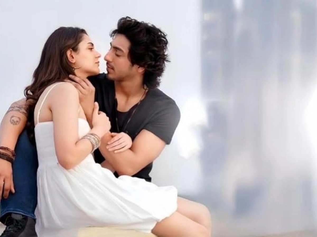 Saiyaara Box Office Collection Day 18 Report Saiyaara Box Office Collection Day 18 Report